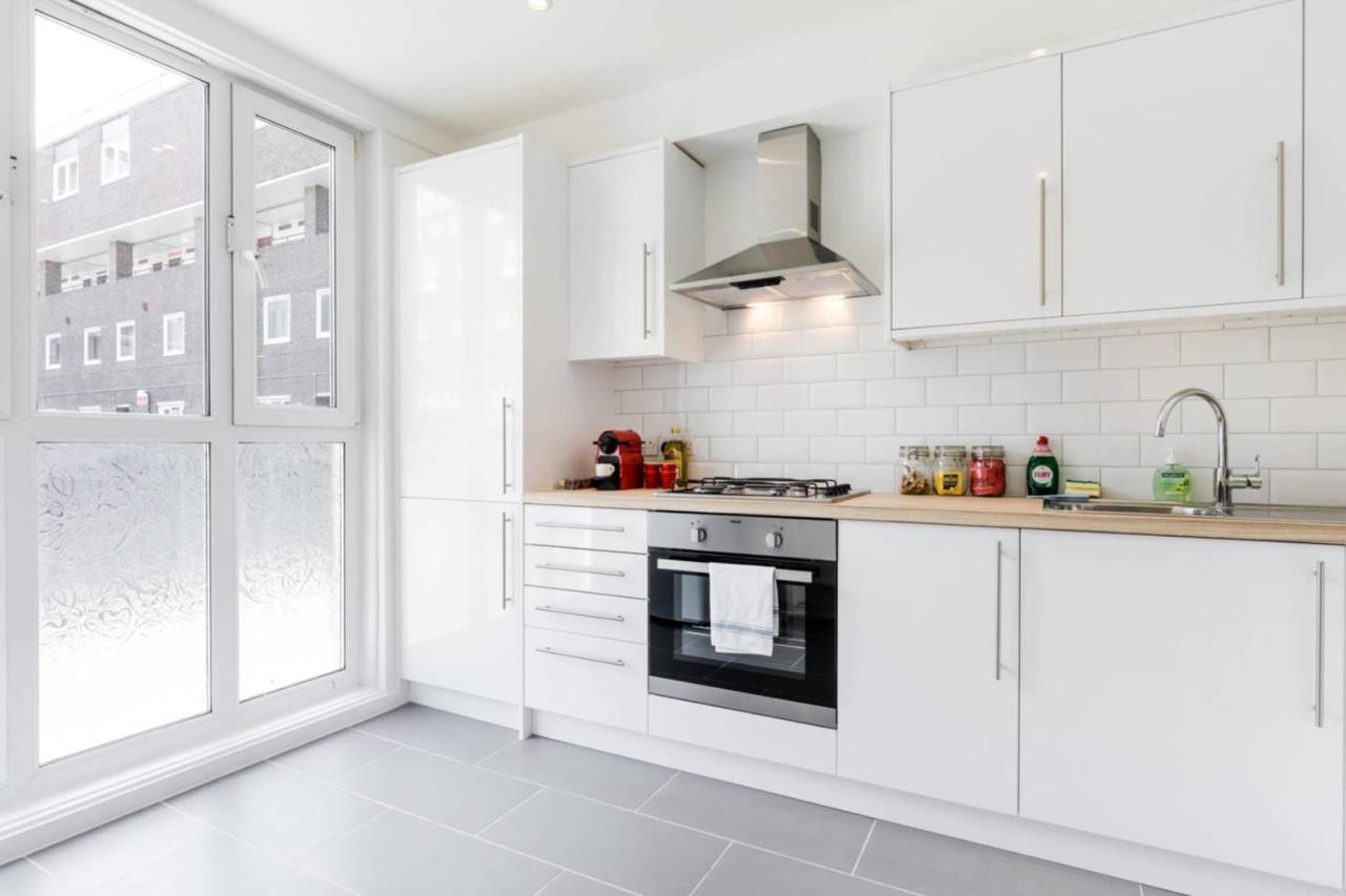 Cosy 4 Bed Apt In Central Sleeps 8 * Londra
